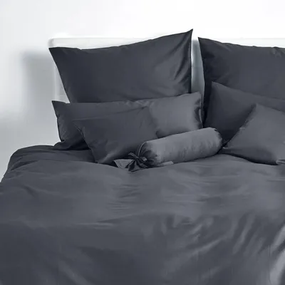 Produktbild von Traumschlaf Uni Mako-Satin Kissenbezüge 40x80 cm titan