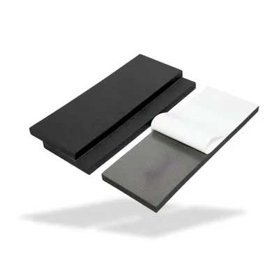 Immagine prodotto di bepco - Protezioni per pareti di garage - Set da 4 pezzi - Protezioni adesive per angoli delle porte - Dimensioni: 40 x 20 x 2,0 cm ciascuna - Colore: nero