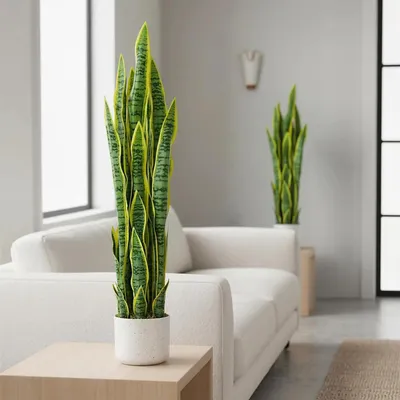 Obrázok produktu pre Umelo vyrobená rastlina Sansevieria – dekoratívna rastlina – 90 cm – s kvetináčom – vhodná do interiéru – do obývačky a chodby