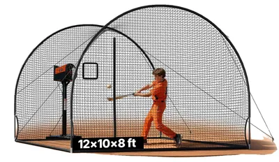 Obrázek produktu pro VEVOR Baseballová klec (půlkruhová) Síť 366 x 310 x 233 cm, přenosná tréninková síť se 4vrstvou polyesterovou tkaninou bez uzlů a otvorem pro nadhazovací stroj, včetně softballové tréninkové sítě