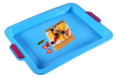 Immagine prodotto di Teglia antiaderente per brownies, 34x24x3 cm, in silicone con maniglie, rettangolare