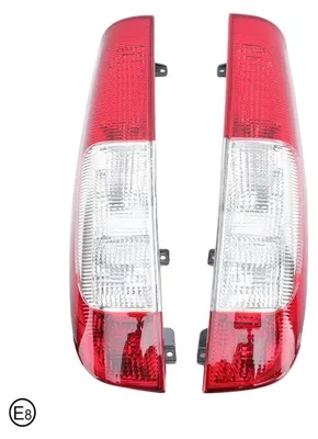 Imagen del producto de Juego de luces traseras para Mercedes Vito W639 / Viano, modelos de 2004 a 2015, con código OEM A6398200164 y A6398200264