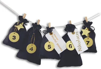 Produktbild von DIY Adventskalender zum Befüllen Schneeflöckchen Stoffbeutel schwarz, Ziffern gold
