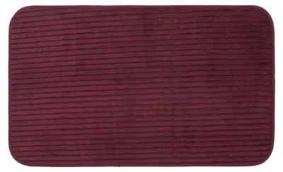 Produktbild von GÖZZE Berlin Cordoptik Badteppich flauschiger saugfähiger rutschsicherer Mikrofaser-Badvorleger Beere Rot 50 x 70 cm