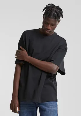 Produktbild von Urban Classics TB4965 | Ultra Heavy Oversized Tee Männer T-Shirt - Farbe: Black - Größe: 3XL