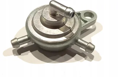 Produktbild von Kraftstoffhahn 4T Gy6 für Roller ZIPP ROMET BARTON Junak Baotian Kingway