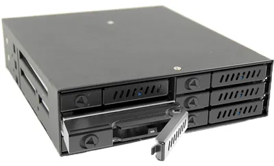 Produktbild von Chieftec CMR-625, Schwarz, Metall, 9.5 mm, 1 Lüfter, 4 cm, HDD