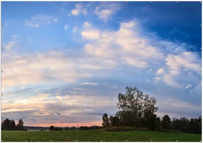 Produktbild von Wallario XXL Outdoor-Poster für Garten oder Balkon, Motiv Morgenhimmel über Wäldern und Wiesen, in ca. 400 x 280 cm