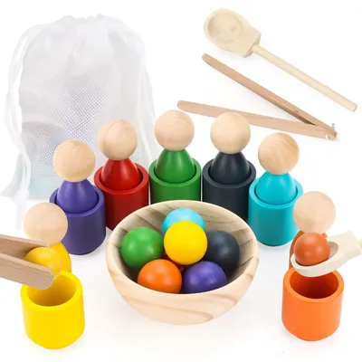 Produktbild von Montessori-Spielzeug mit Regenbogenbällen in Bechern