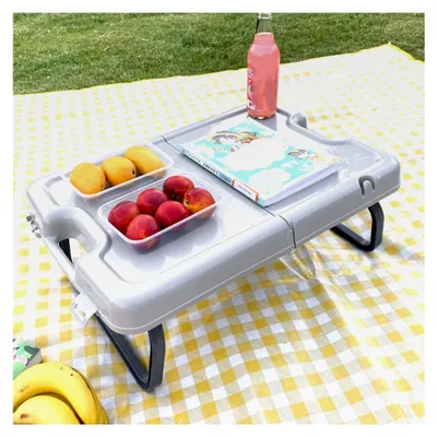 Produktbild von Faltbarer Campingtisch aus Kunststoff – Leichter und kompakter Gartentisch für Camping, Wandern, Picknick und Strand