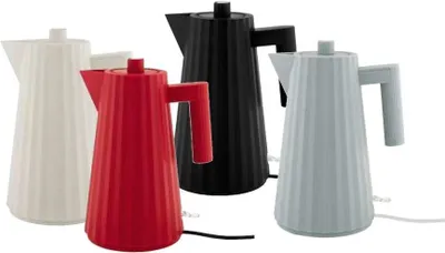 Produktbild von Alessi MDL06 B Plissé Elektrischer Wasserkocher, Schwarz Eurostecker