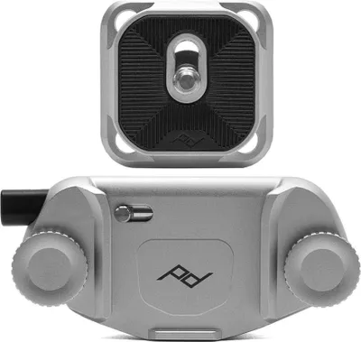 Produktbild von Peak Design Capture Clip v3 Kameraclip mit Wechselplatte - Silver (Silber)