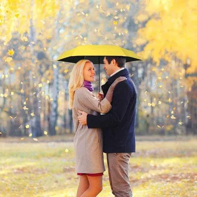Immagine prodotto di Un pratico cappello da sole: traspirante e leggero, perfetto per ogni tipo di avventura all'aria aperta