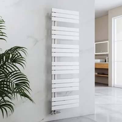 Produktbild von Grzejnik łazienkowy Grzejnik panelowy Podłączenie boczne Montaż ścienny Ciepła woda 1599 x 500 mm Biały