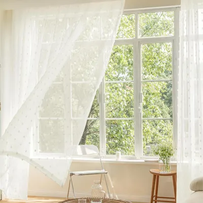 Produktbild von Vorhang Boho Weiß Voile mit Pompon Halbtransparent Vorhänge Gardinen Dekoschal für Wohnzimmer Schlafzimmer, B140xH213cm, 1 Stück