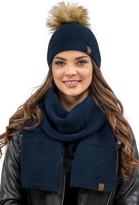 Produktbild von Vivisence damen bommelmütze und schal set warm kopfbedeckung und halsbedeckung an winter und herbst warm dick, wintermütze mit bommel, winterset für frauen, hergestellt in der eu, dunkelblau, einheits