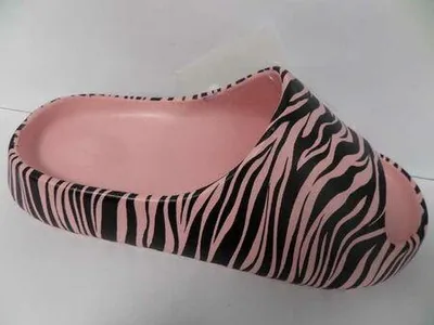 Produktbild von Badelatsche Pantolette Rosa Synthetik leicht wasserabweisend MY5091PT-ROBK