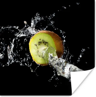 Produktbild von MuchoWow® Poster Kiwi - Obst - Stillleben - Wasser - Schwarz 50x50 cm - Wohnzimmerdekoration