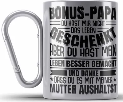 Produktbild von Trendation - Stiefvater Geschenk Edelstahl Tasse Karabiner Vatertag Lustiger Spruch Bonus Geschenkidee Stiefpapa (Silber)