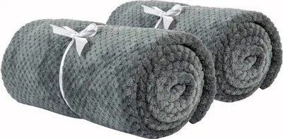 Produktbild von Famanu Haustierdecke Kuschelige Fleece-Decke für Hunde und Katzen - Klein Grau Grün