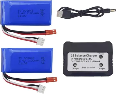 Produktbild von Set mit 2 Lipo Akkus 7,4V 1100mAh mit Ladegerät | WLtoys A949,A959,A979,K929 Universelle Kompatibilität | Hohe Kapazität, Blau