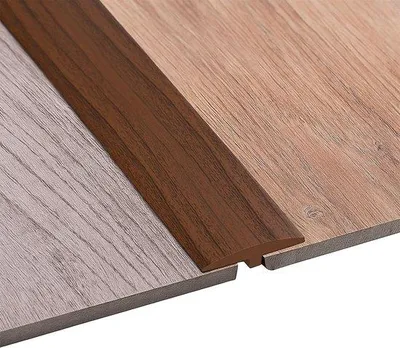 Obrázek produktu pro Flexibilní přechodový profil, profil ve tvaru T, 5 × 300 cm, tmavě hnědý, PVC, vodotěsný