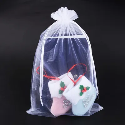 6 Weihnachts-Geschenktüten Aus Vlies Mit Seidenpapier – Wiederverwendbar, Mittelgroß (ca. 25x20x15 Cm)
