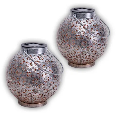 Produktbild von 2er-Set LED Deko-/Solarleuchte l/b: 18cm silber, Lampe für den Außenbereich im Oriental-Style, aus Metall in silber, 19,5 cm hoch, Ø 18 cm, Diode – mit Druckschalter – Dämmerungssensor