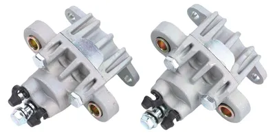 Produktbild von Bremssattel-Set (links/rechts) mit Bremsbelägen VGA12134 – Ersatzteil mit hoher Bremskraft für Gator HPX 4x4 und TX 4x2