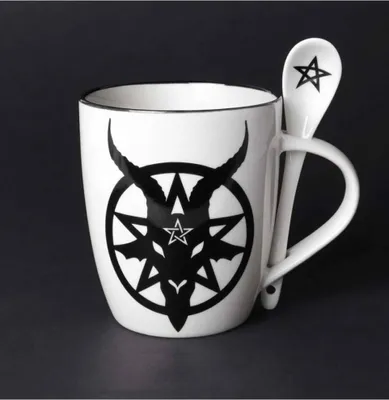 Produktbild von Weiße Baphomet Kaffeetasse mit Löffel als Geschenk für Gothic und Metal Fans