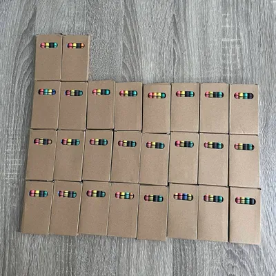 Obrázok produktu pre Súprava CRAYONS s 24 baleniami farebných ceruziek v 6 farbách