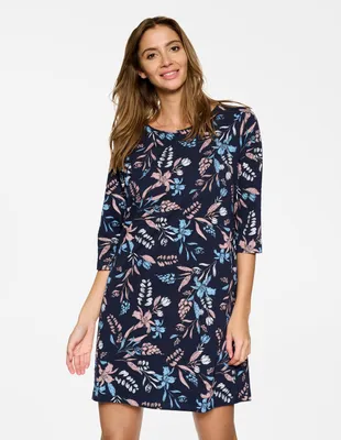 Imagen del producto de Camisón Henderson, estampado floral, color azul marino, confeccionado en 100% algodón, talla M