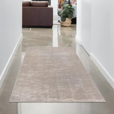 Image de Tapis élégant avec une structure fine et un design moderne de lignes en beige Taille - 80 x 300 cm