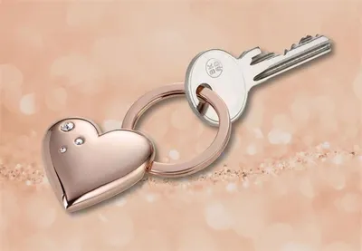 Produktbild von Schlüsselanhänger "Girls Best Friend Rosy", rosa, mit SWAROVSKI-Kristallen, TROIKA KR15-32/RG