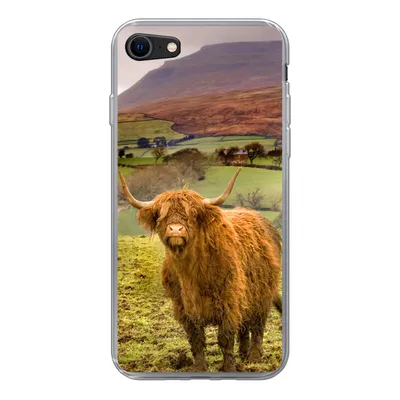 Produktbild von MuchoWow® Handyhülle Schutzhülle Hülle für iPhone SE 2022 Schottischer Highlander - Berg - Herbst Silikon Softcase Handy Hülle - Schutzhülle