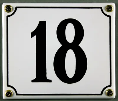 Produktbild von Hausnummernschild 18 weiß 12x14 cm Schild Emaille Hausnummer Haus Nummer Zahl Ziffe
