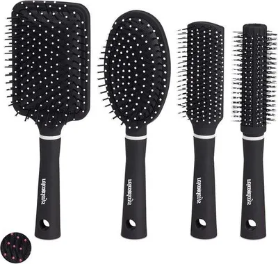 Obrázek produktu pro Sada plastových kartáčů na vlasy – 4 kulaté – na cesty – černá/bílá