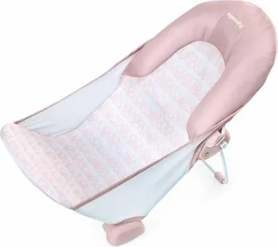 Zdjęcie produktu dla Leżaczek Kąpielowy dla Niemowląt Ingenuity Pliable, Różowy, 2 Pozycje, Siatka Podtrzymująca, Miękki Zagłówek