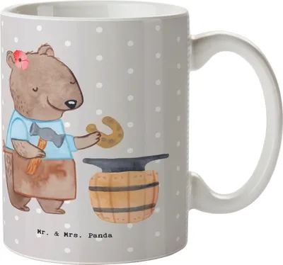 Produktbild von Mr. & Mrs. Panda Tasse mit Spruch Schmiedin Herz - Grau Pastell - Geschenk, Kaffeebecher, Keramiktasse, Pott, Kaffeetasse, keramik