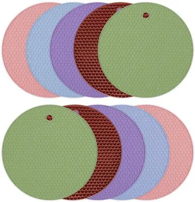 Productafbeelding van Siliconen placemats, set van 10 - Hittebestendig - Antislip - Opvouwbaar - Diameter 17,5 cm - Geschikt voor de vaatwasser - Onderzetters
