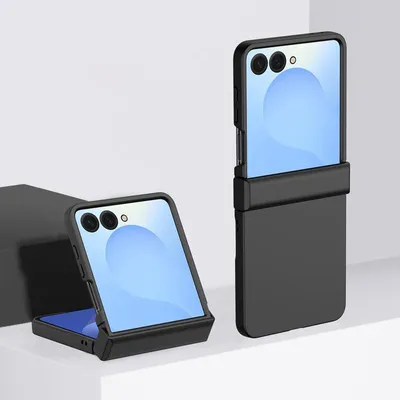 Produktbild von Mobigear Colors Handyhülle für Samsung Galaxy Z Flip 8 - Backcover Kunststoff Schwarz