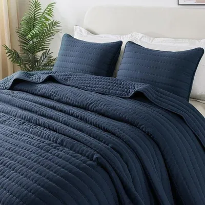 Produktbild von Unyqoos ultraweiche® und atmungsaktive Mikrofaser-Bettdecke für alle Jahreszeiten, 220 x 240 cm, blau, ohne Kissenbezug