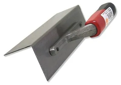 Image de Truelle profilée pour angles extérieurs « 828 » PAVAN 25 x 7 x 7 cm