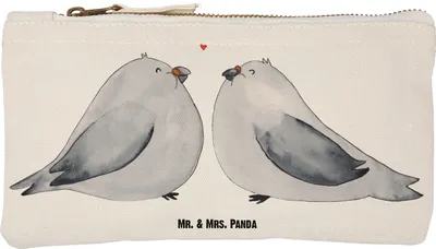 Produktbild von Mr. & Mrs. Panda Kosmetiktasche Turteltauben Liebe Größe S Klein - Weiß - Geschenk, Verheiratet, Hochzeitstag, Schulmäppchen, Pärchen, Kulturtasche, Freundin, Federmappe