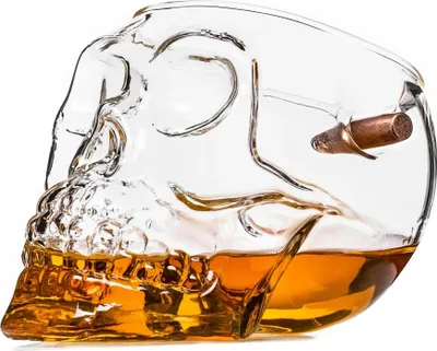 Produktbild von Kugelsicheres Whisky-Totenkopfglas mit versenkter Kugel