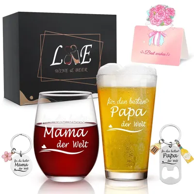 Produktbild von Set aus Weinflaschen und Biergläsern mit Gravur für Eltern