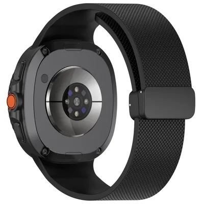 Produktbild von Silikon Armband mit Magnetverschluss für Samsung Galaxy Watch 8 / 8 Classic Karo Design Schwarz