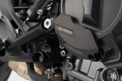 Produktbild von Motorgehäusedeckel Schutz SW-MOTECH für KTM 790 Duke Bj. 2018 / 890 Duke R Bj. 2019