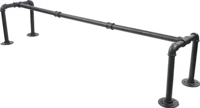 Produktbild von Kleiderstange - Wandmontage im Industrie-Rohrstil - 115 cm Länge - Metall, robust - Tragkraft 35–40 kg - Schwarz