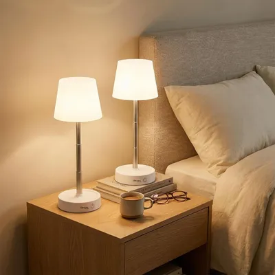 Produktbild von 2er-Set Edle LED Tischleuchte dimmbar & aufladbar: Akku Nachttischlampe modern, Höhe verstellbar, warmweiss - kabellose Leselampe in Edelstahl-Design